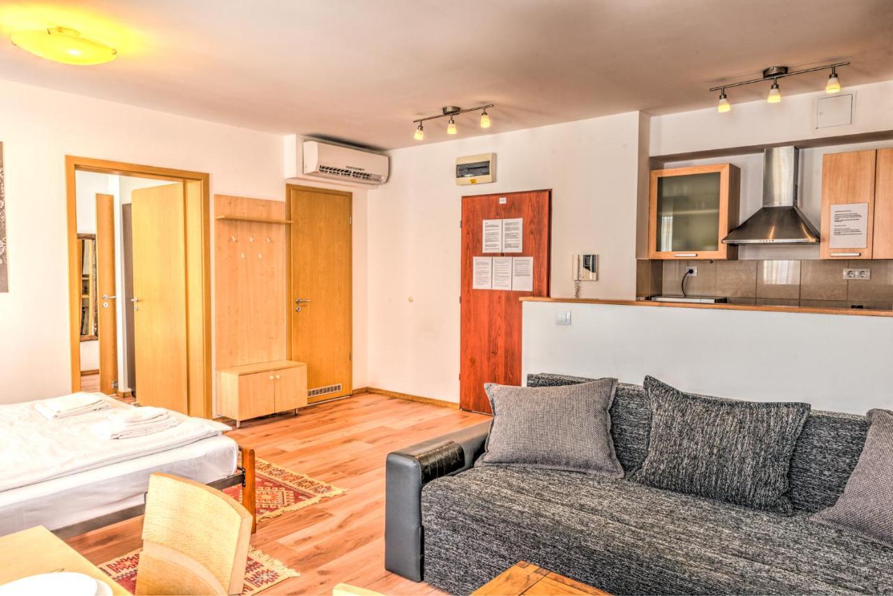 Central Apartments Budapest Bagian luar foto