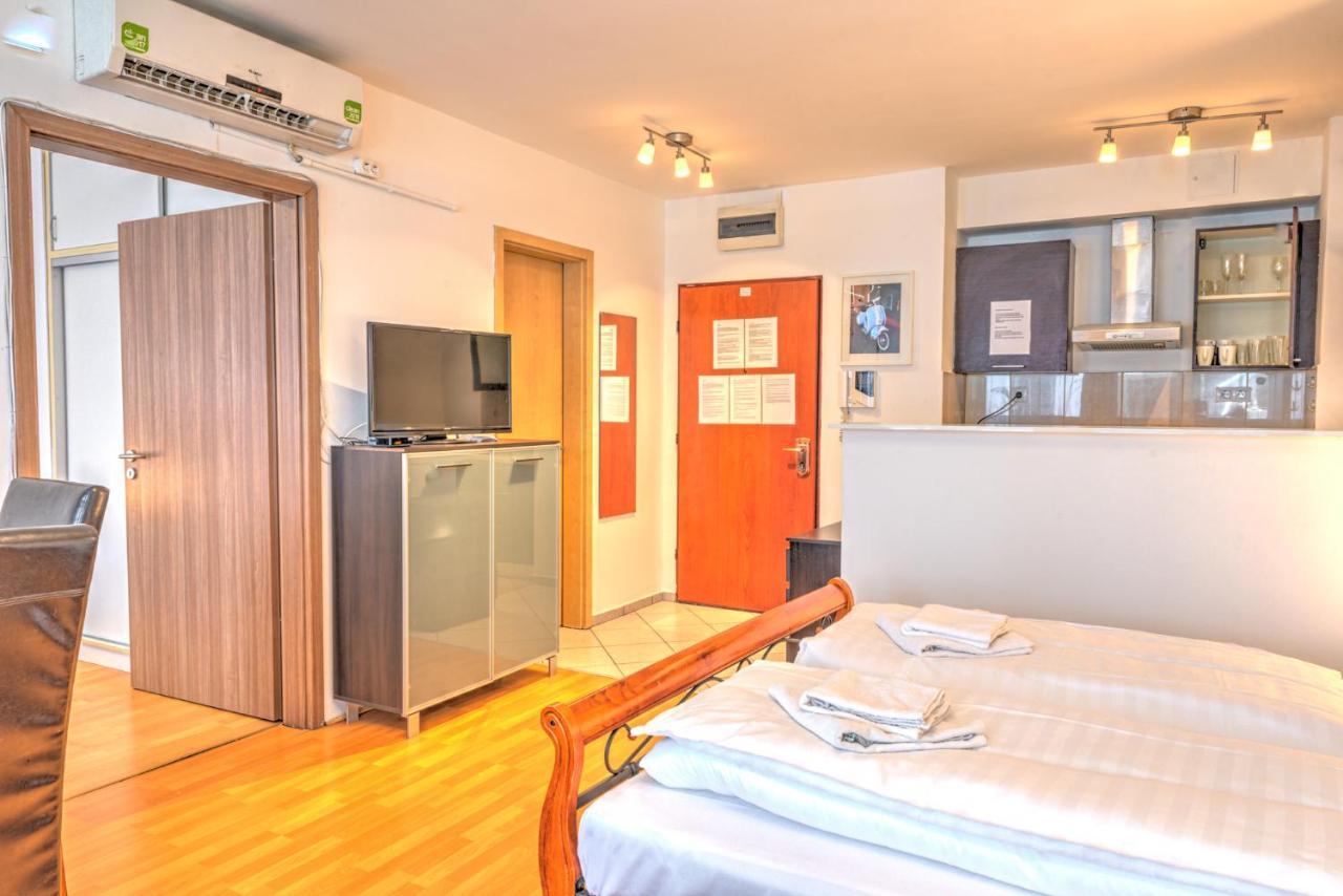 Central Apartments Budapest Bagian luar foto
