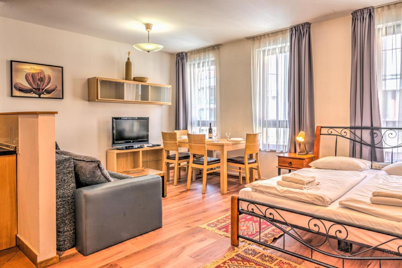 Central Apartments Budapest Bagian luar foto