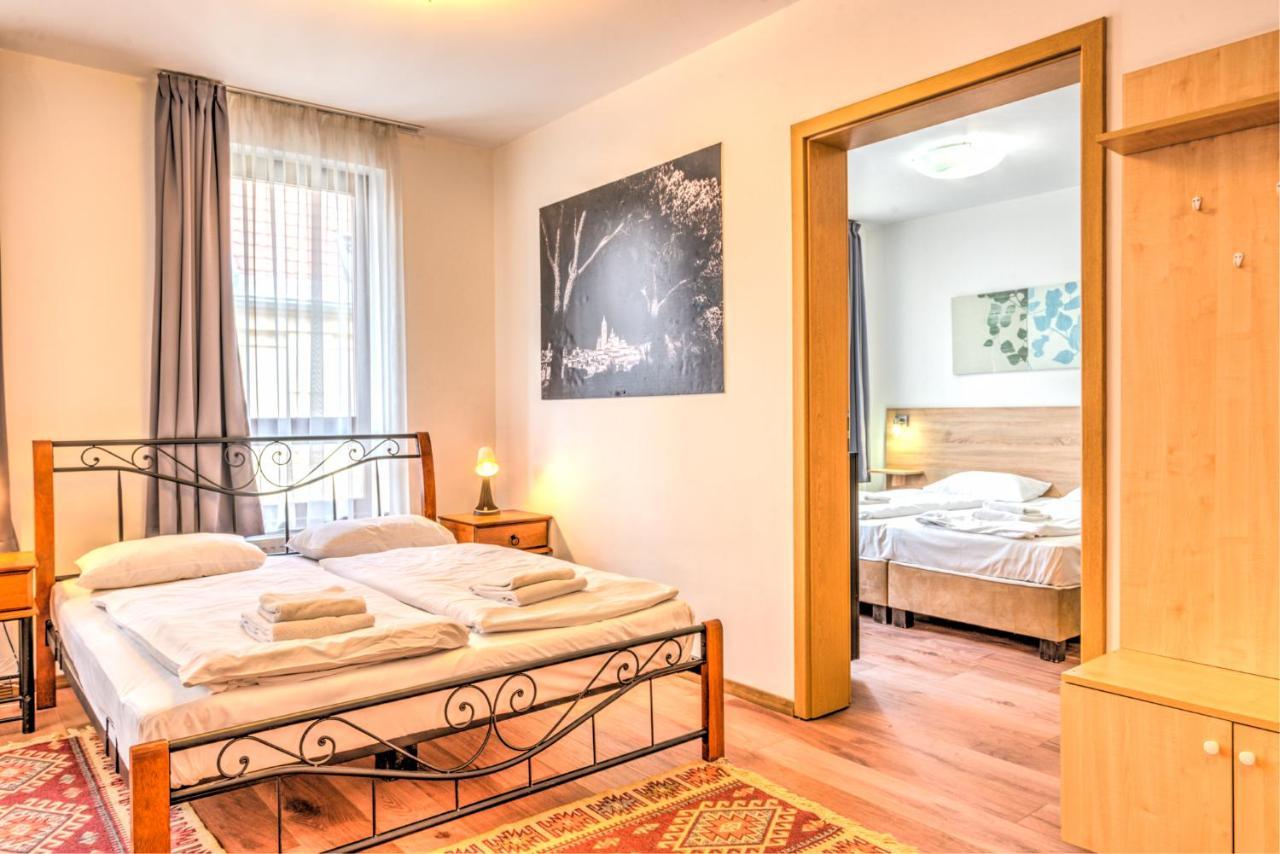 Central Apartments Budapest Bagian luar foto
