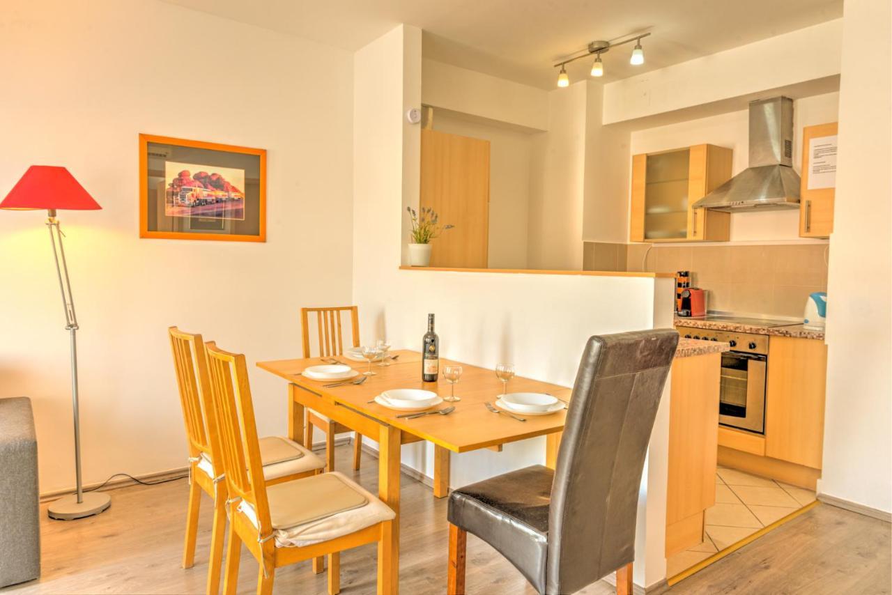 Central Apartments Budapest Bagian luar foto
