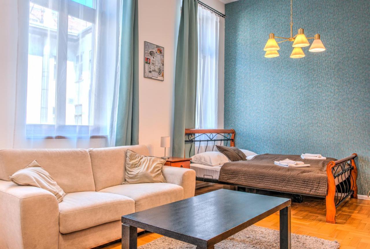 Central Apartments Budapest Bagian luar foto