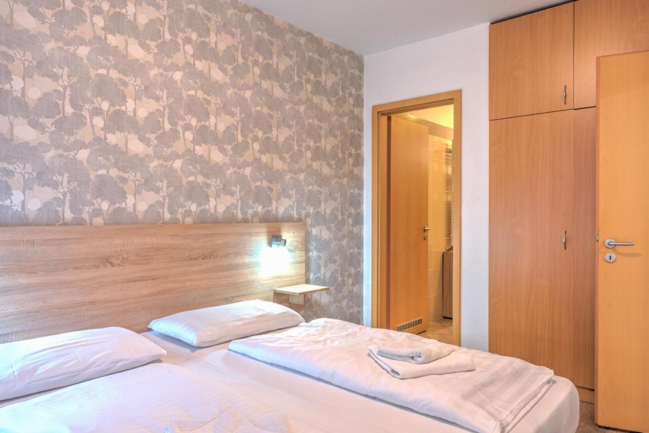 Central Apartments Budapest Bagian luar foto