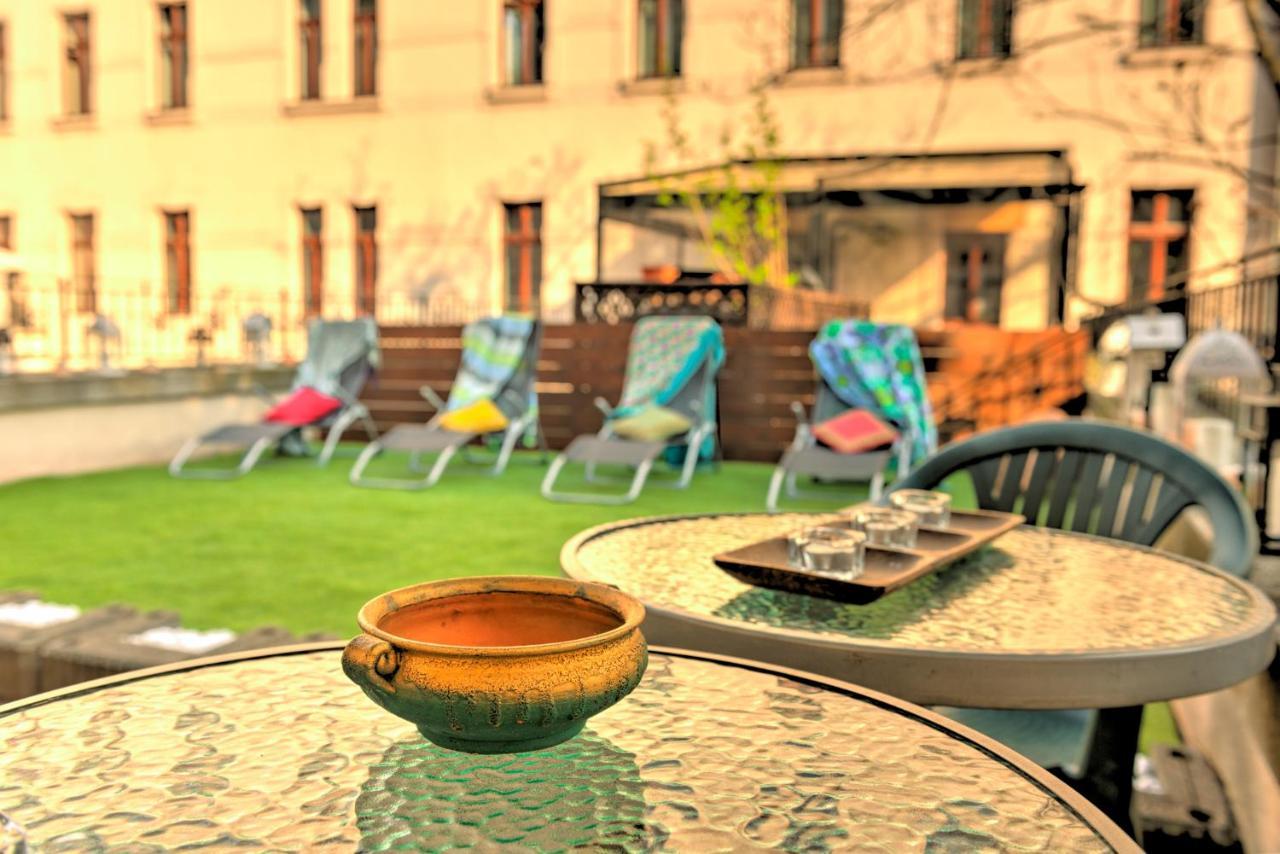 Central Apartments Budapest Bagian luar foto